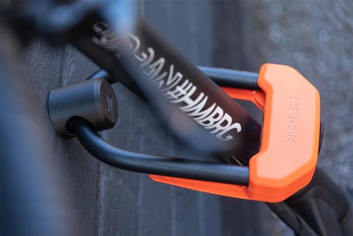 Hiplok DX Wearable D-Lock 6 Hiplok DX Wearable D-Lock
