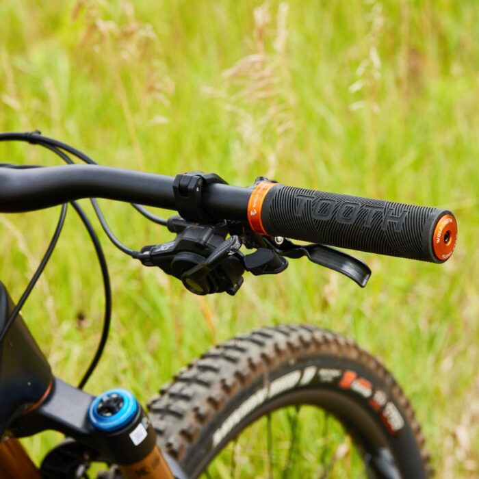 WOLF TOOTH - ECHO LOCK-ON GRIPS