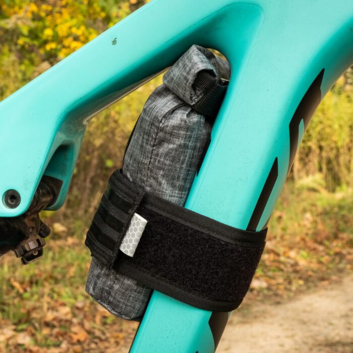 WOLF TOOTH - B-RAD TekLite Roll-Top Bag 0.6L + Adapter Plate