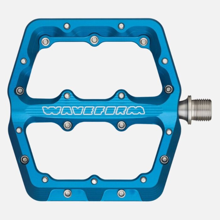 WOLF TOOTH WAVEFORM PEDALS - LARGE 12 WOLF TOOTH WAVEFORM PEDALS - LARGE