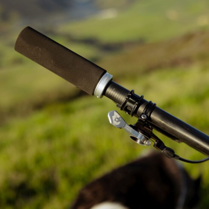 WOLF TOOTH - Fat Paw Lock-On Grips - Black