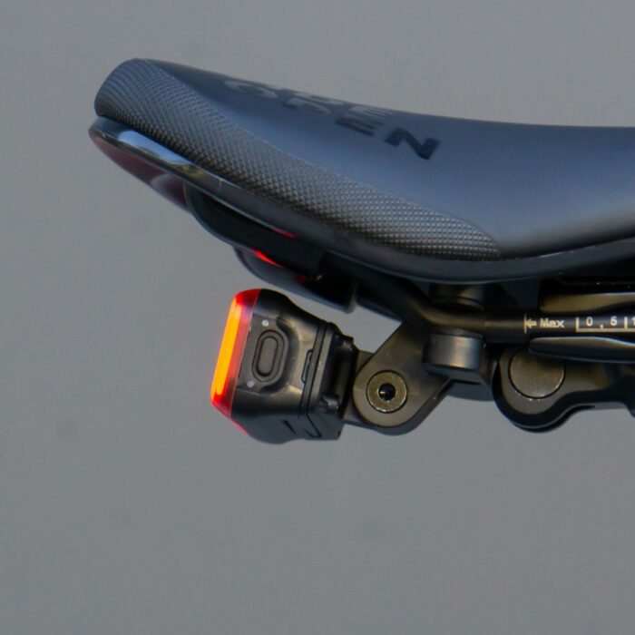 Knog Light, Blinder Link - Saddle Mount 25 Knog Light, Blinder Link - Saddle Mount
