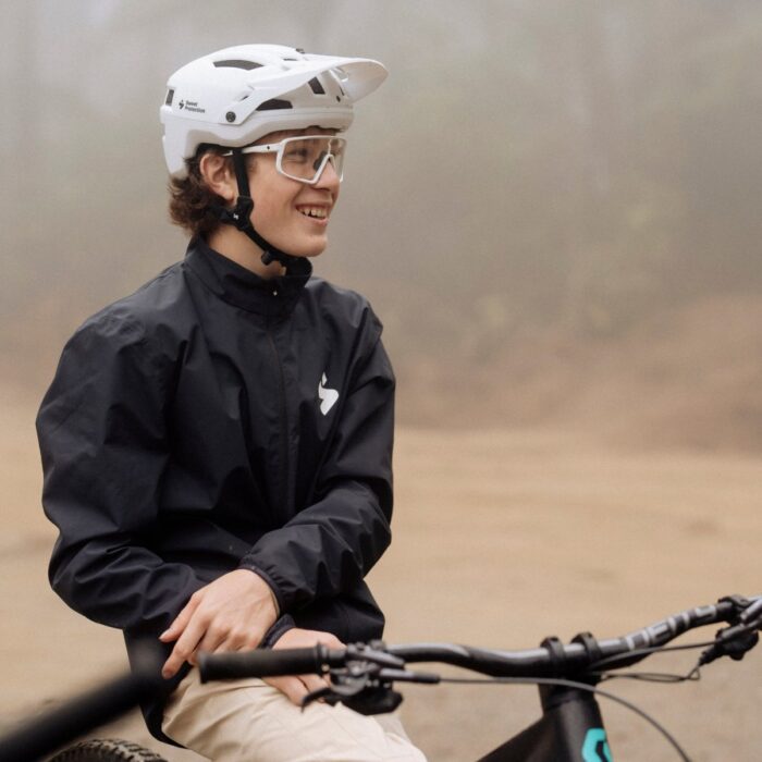 SWEET PROTECTION - HUNTER RAIN JACKET - BLACK