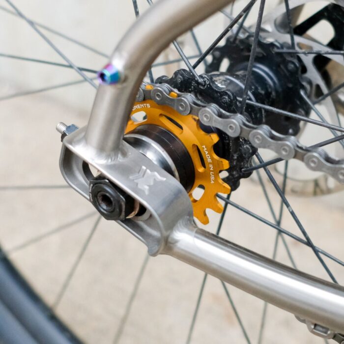 WOLF TOOTH - Single Speed Spacer Kit w/ Lockring 10 WOLF TOOTH - Single Speed Spacer Kit w/ Lockring