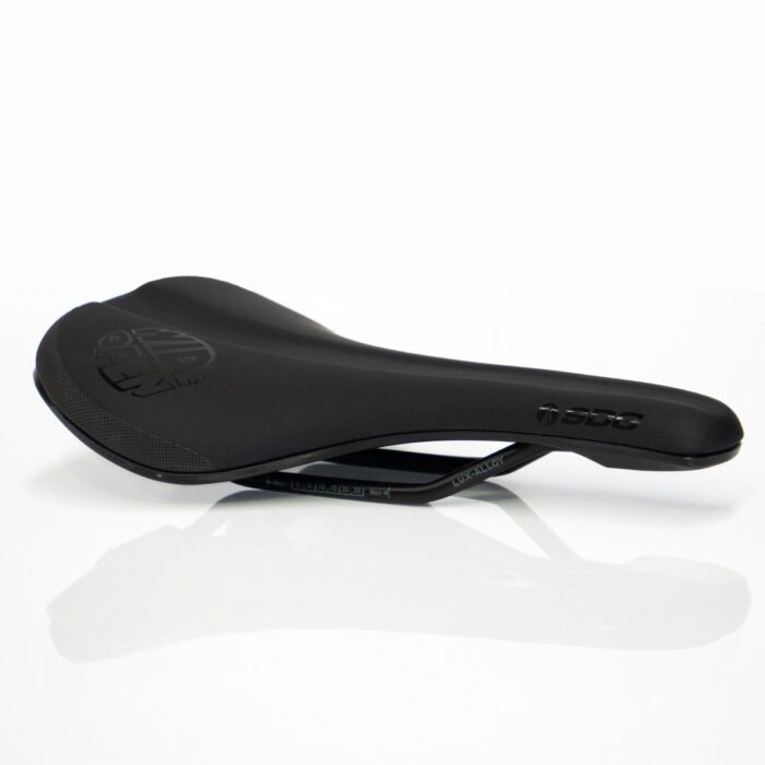 SDG - Bel-Air V3 Saddle 2025 - Lux Alloy Rail - Wide Open