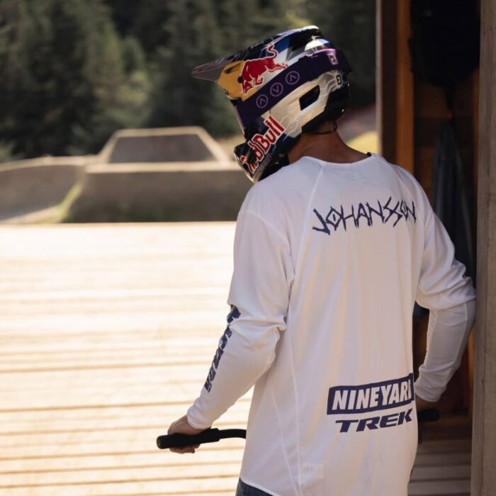 SWEET PROTECTION - FIXER CARBON 2VI MIPS HELMET 18 SWEET PROTECTION - FIXER CARBON 2VI MIPS HELMET