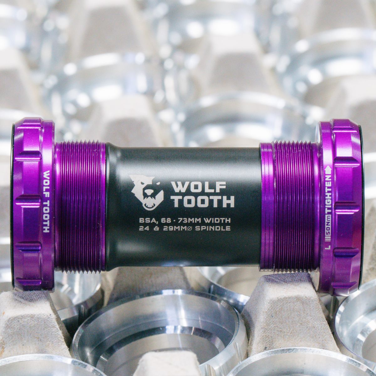 WOLF TOOTH BOTTOM BRACKET - BSA THREADED - 24MM SPINDLE 8 WOLF TOOTH BOTTOM BRACKET - BSA THREADED - 24MM SPINDLE - Image 8