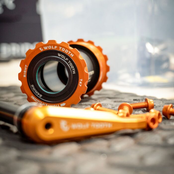 Wolf Tooth T47 Internal BB - 29mm for SRAM - Black 10 Wolf Tooth T47 Internal BB - 29mm for SRAM - Black