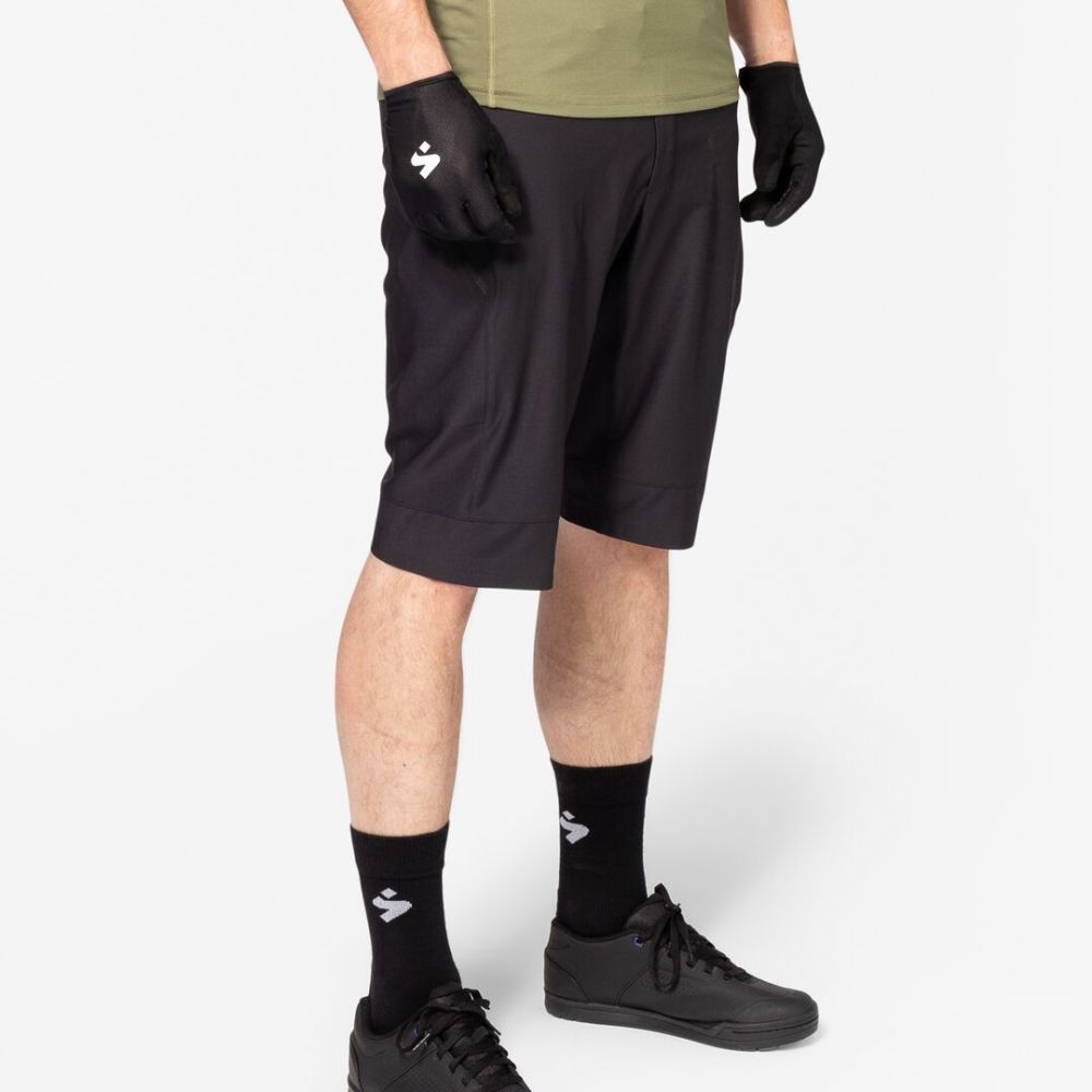 SWEET PROTECTION - HUNTER II LIGHT SHORTS - MEN'S 7 SWEET PROTECTION - HUNTER II LIGHT SHORTS - MEN'S - Image 7