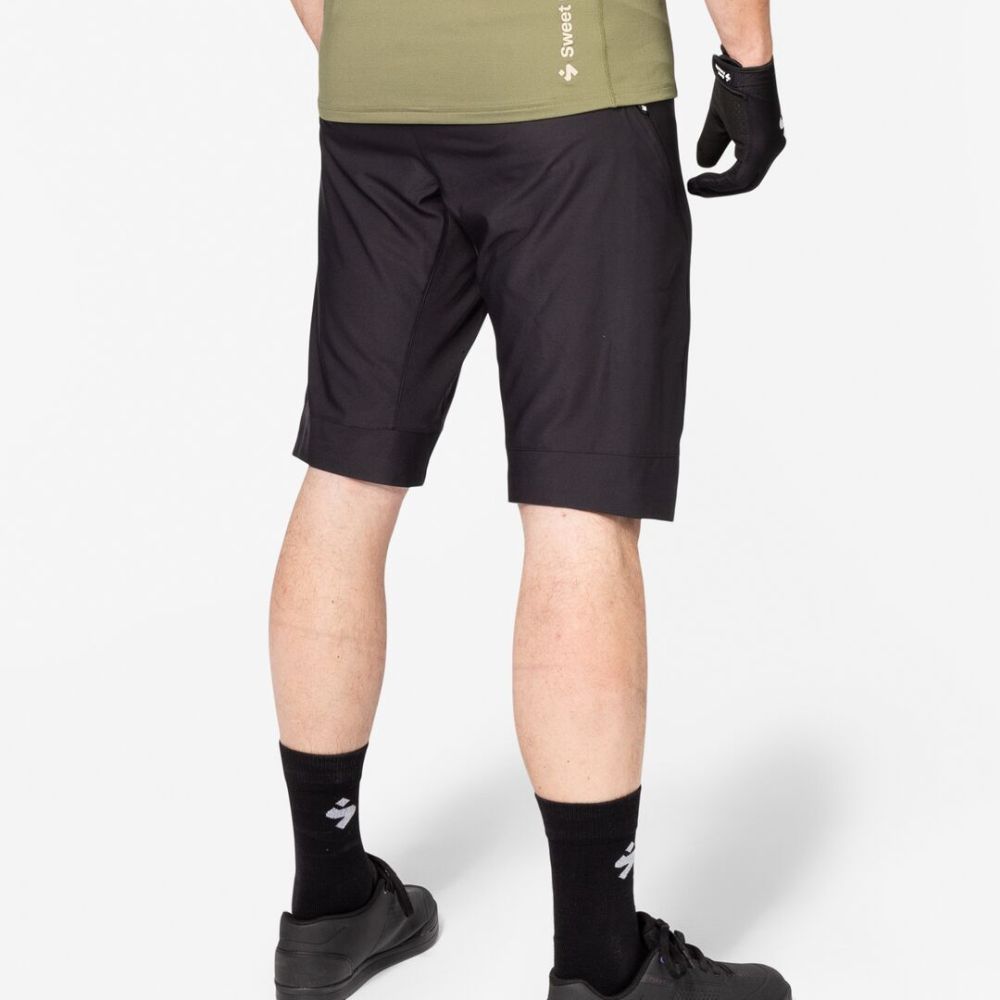 SWEET PROTECTION - HUNTER II LIGHT SHORTS - MEN'S 4 SWEET PROTECTION - HUNTER II LIGHT SHORTS - MEN'S - Image 4
