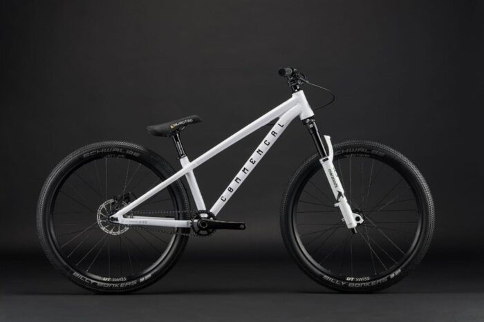 Commencal Absolut Bomber Pure White 2026 14 Commencal Absolut Bomber Pure White 2026