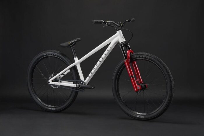 Commencal Absolut Bomber Pure White 2027 13 Commencal Absolut Bomber Pure White 2027