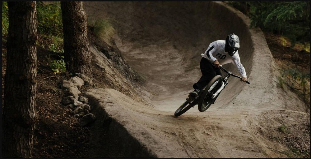 Commencal Absolut RS Dark Slate 3 Commencal Absolut RS Dark Slate - Image 3