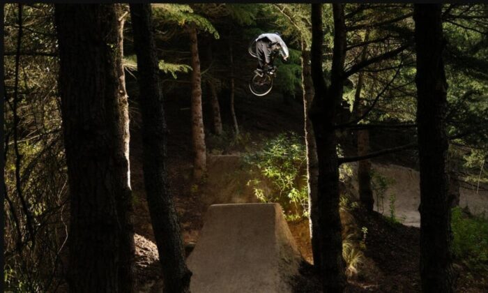 Commencal Absolut RS Dark Slate 12 Commencal Absolut RS Dark Slate