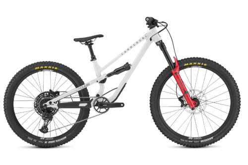 2027 Commencal Clash XS
