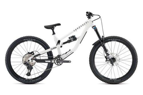 2027 Commencal Clash V3