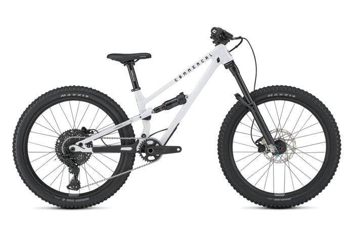 2026 Commencal Clash 24