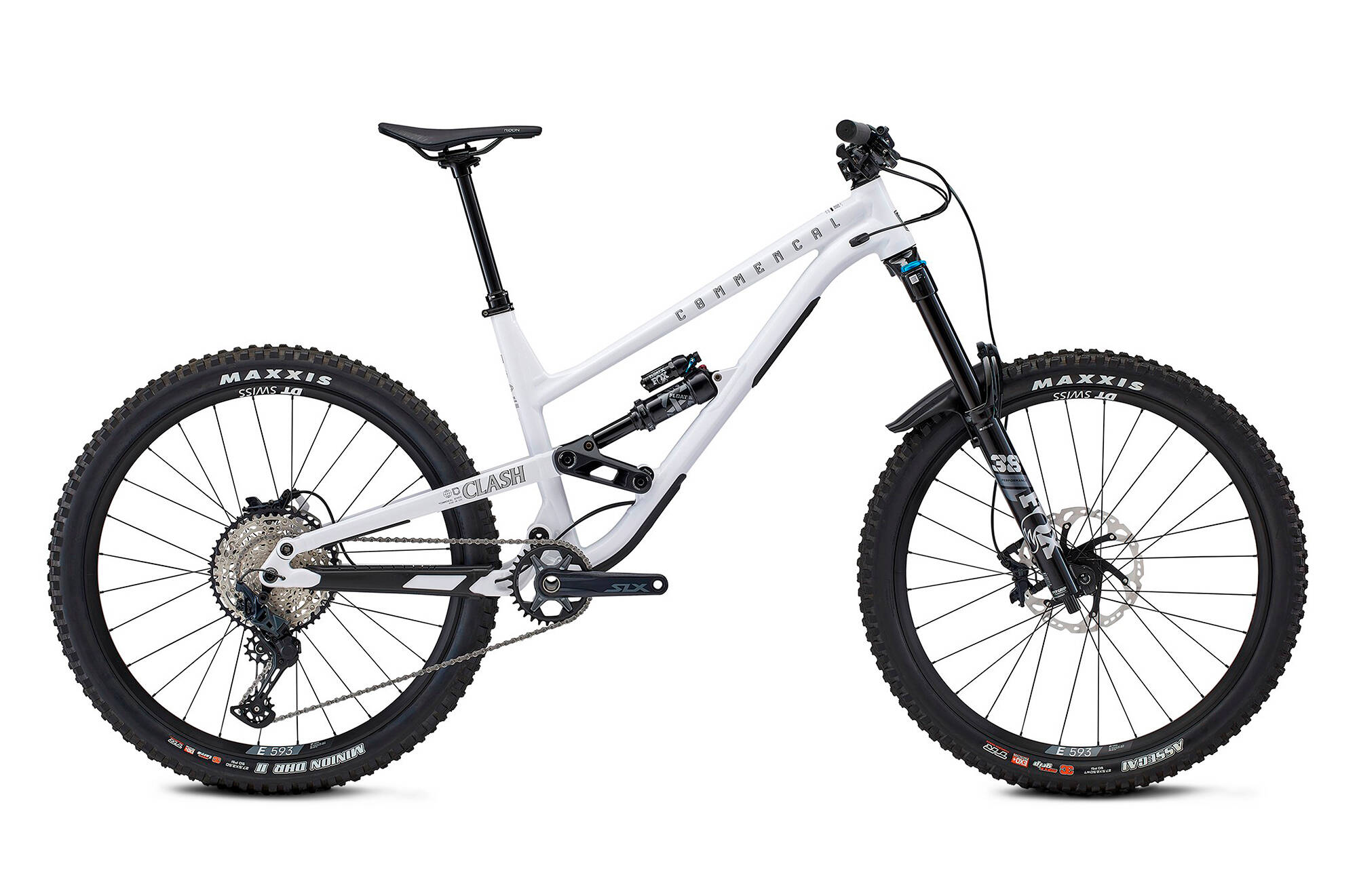 2026 Commencal Clash V2