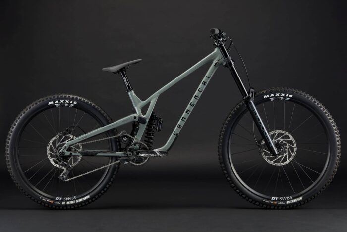 2026 Commencal Supreme DH V5 – view 4